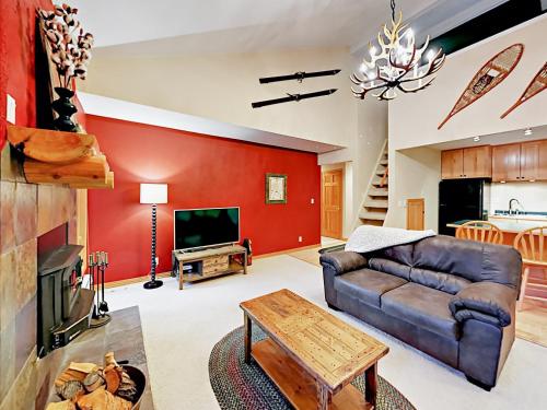 800 Columbine Road Condo Unit B9 - image 5