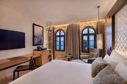 room detail thumbnail 1