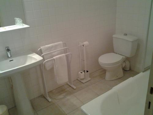 La Cremaillere - Hotel - Miremont