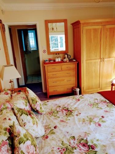 Grove House Bed & Breakfast - image 2