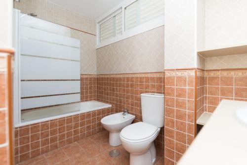 Apartamentos Marta PLAYA - image 8