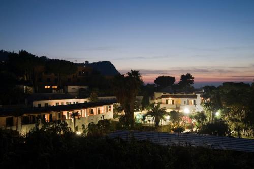 Park Hotel Terme Mediterraneo - image 4