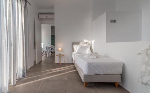 Milos Waves Luxury Apartments