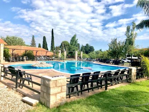 Hotel Torres del Sol – Merlo, ND