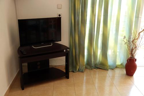Sky-Line Apartments - image 3