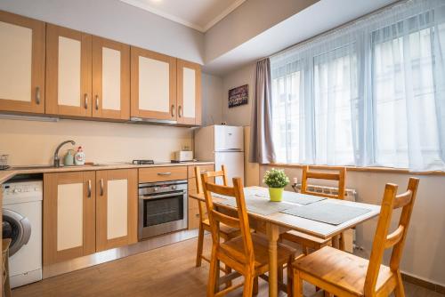 5th Avenue Sofia Two Bedroom, Two Bathroom, Positano Street Suite by Flat Mаnager, Sofía (foto 6)