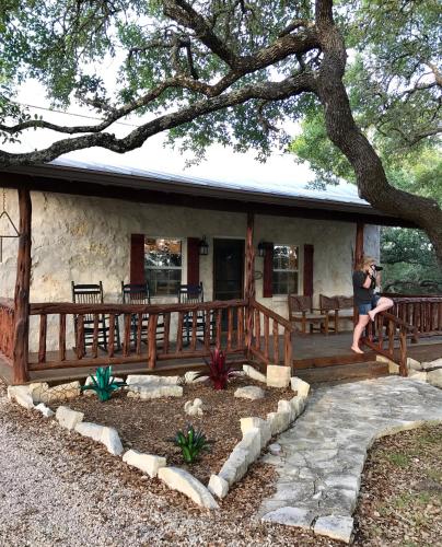 Glory Hills Ranch - Accommodation - Pipe Creek