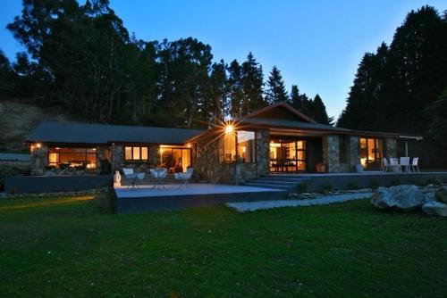 Waiorau Homestead - Accommodation - Cardrona