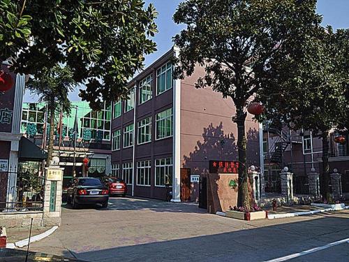 . Greentree Inn Shanghai Chongming Bao Town Express Hotel
