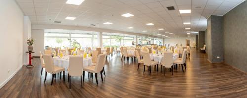 Euro Park Hotel Hennef - image 5