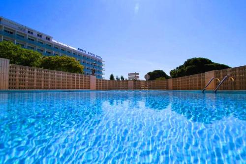 Saloumar 2 Planet Costa Dorada
