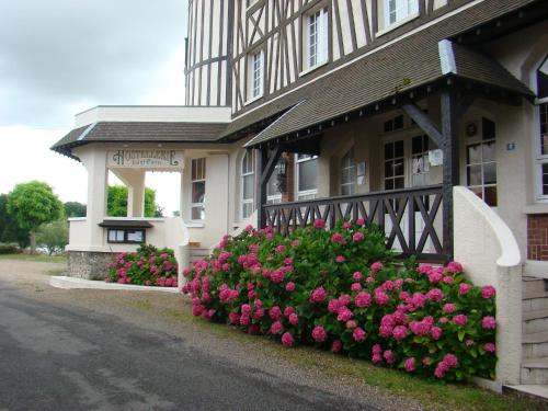 Logis Hostellerie Saint Pierre