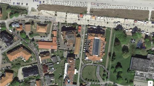 Haus am Park - Wohnung 24 233m von Tannenstraße entfernt