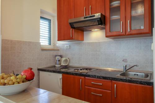Kitchen, Villa Cetina in Duce