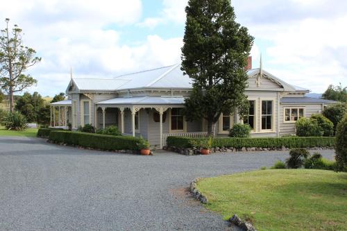 Waipoua Lodge Aranga