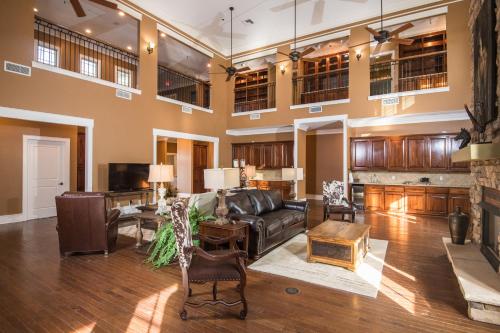 Magnolia Creek Lodge - main image