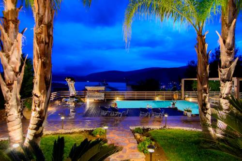 Villa Maira Luxurious with private swimming pool - Accommodation - Korfos