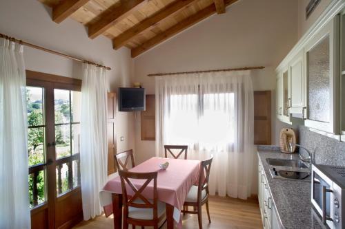 Køkken, Apartamentos Rurales Antojanes in Pola de Siero
