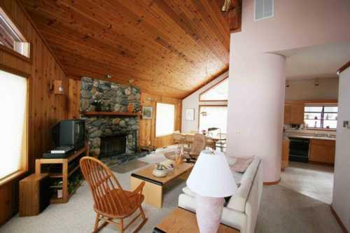 Basque Northstar House Truckee (CA)