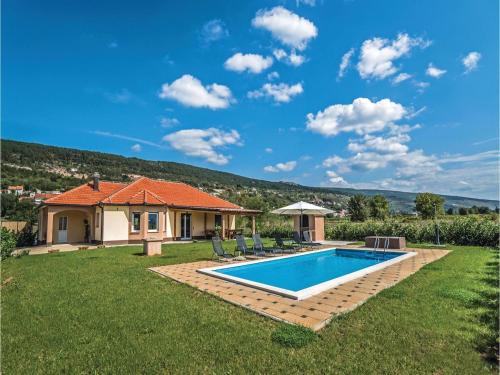  Holiday Home Prolozac Donji VIII, Pension in Juričići bei Studenci