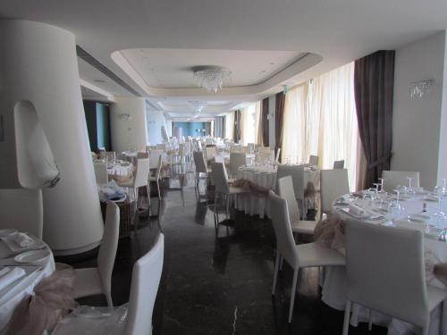 Main Palace Hotel - 레스토랑