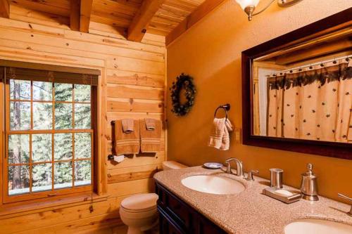 The Tahoe Moose Lodge - image 2