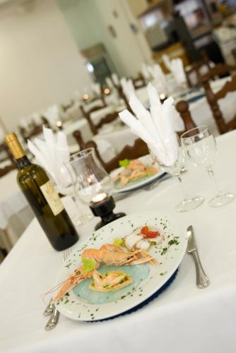 Hotel Confort - image 3