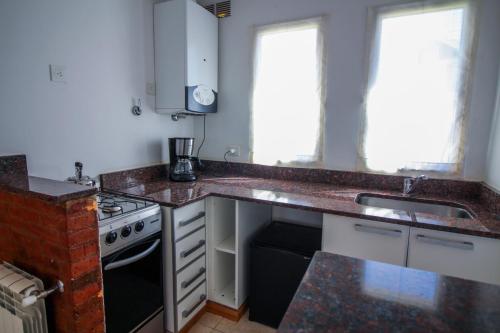 주방, Antu Malal Hotel in 플라사 우인쿨