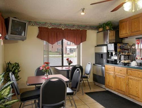 Hillside Inn & Suite in Martinsburg (WV)