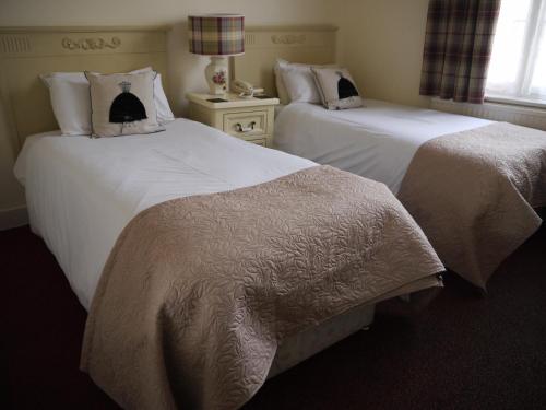 The Bell Hotel - image 6