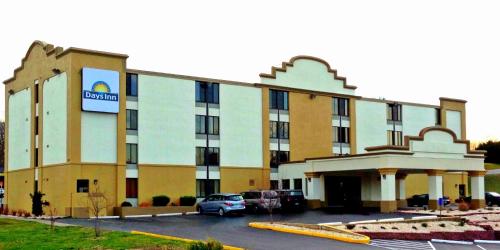 Days Inn by Wyndham Hagerstown