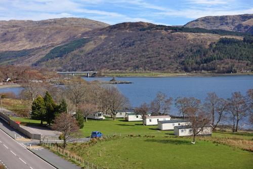 Caravan With Lake View