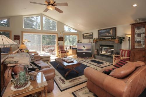 Bray Carnelian Bay Rental - main image
