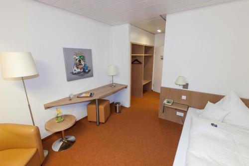 Hotel am Springhorstsee 2.1km von Burgwedel entfernt