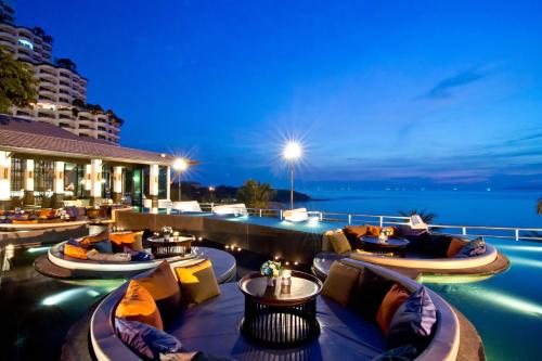Mat och dryck, Royal Cliff Beach Hotel Pattaya in Pattaya