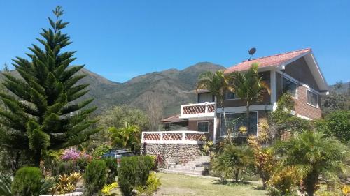 NUESTRA CASA -OUR HOME Yunguilla Valley by A2CC in Compañía