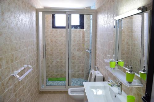 Apartment with Sea View image 4
