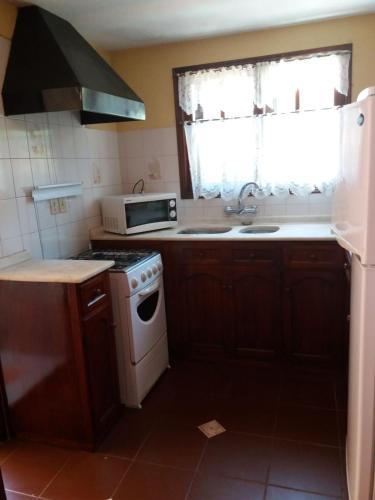 Four-Bedroom House image 8