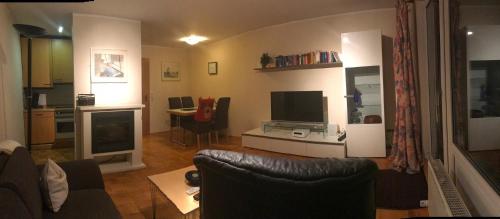 Berg- und Seeblick in Niedersfeld