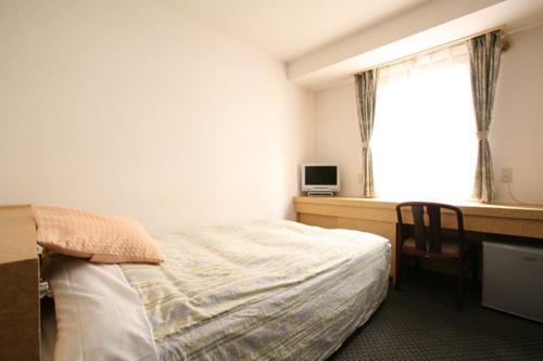 Semi Double Room - Smoking