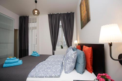 Luxury apartment Spálená, Praha (fotografie 8)