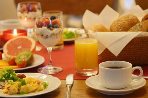Hotel Refrather Hof 4