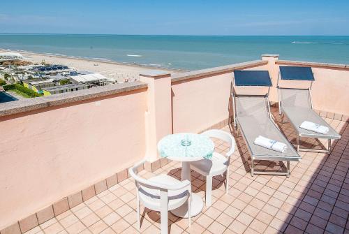 Hotel Dea - image 7