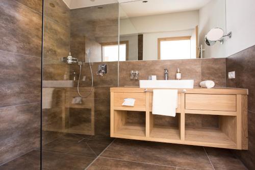 2 bedrooms, 2 beds