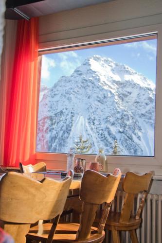Chamanna Bed & Breakfast in Arosa