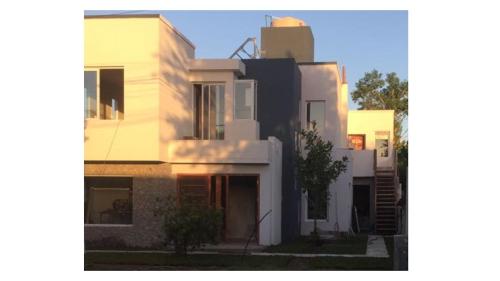 . Condominio de Mar