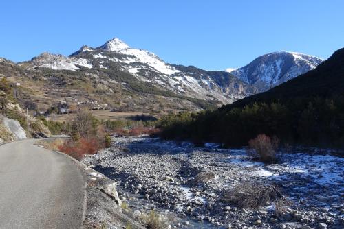 Au Bout De La Route