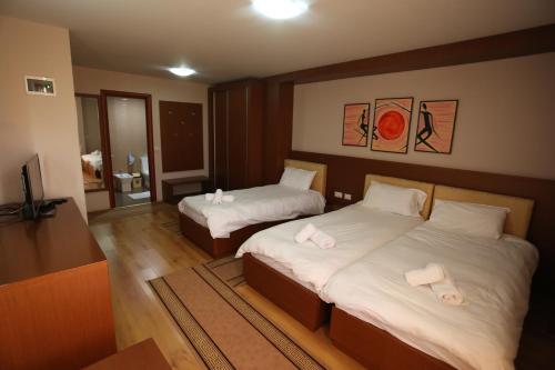 Perla Hotel - image 8