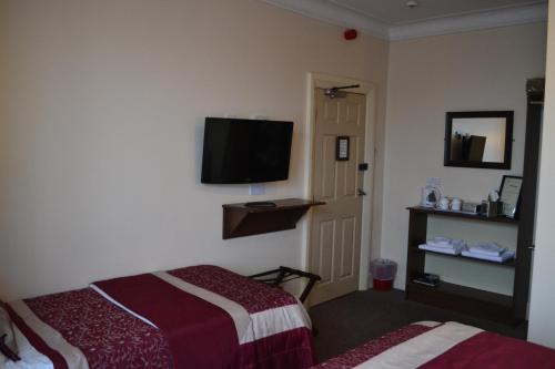 The Normanby BnB Hook