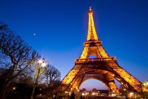 Cosy Apartment near Eiffel Tour - Chambre d'hôtes - Paris